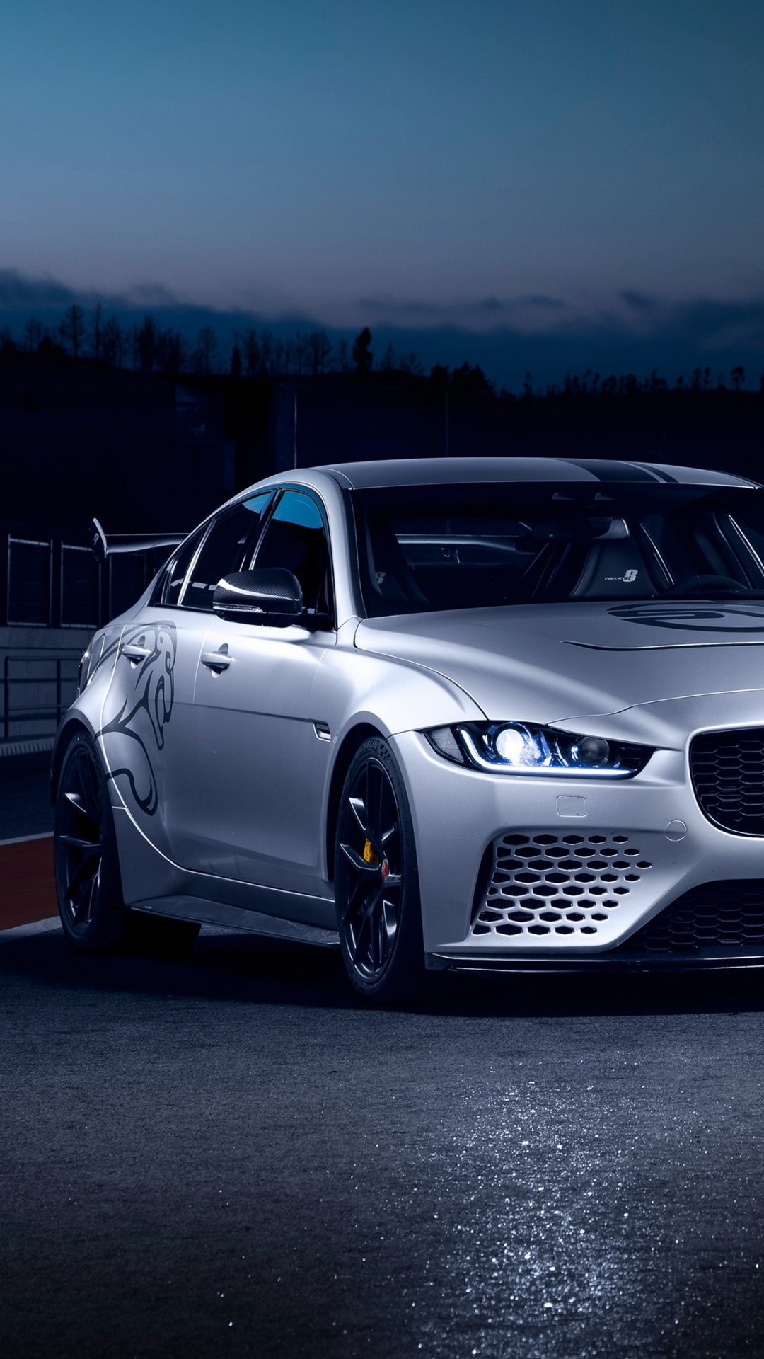 Jaguar xe SV Project 8 РѕР±РѕРё