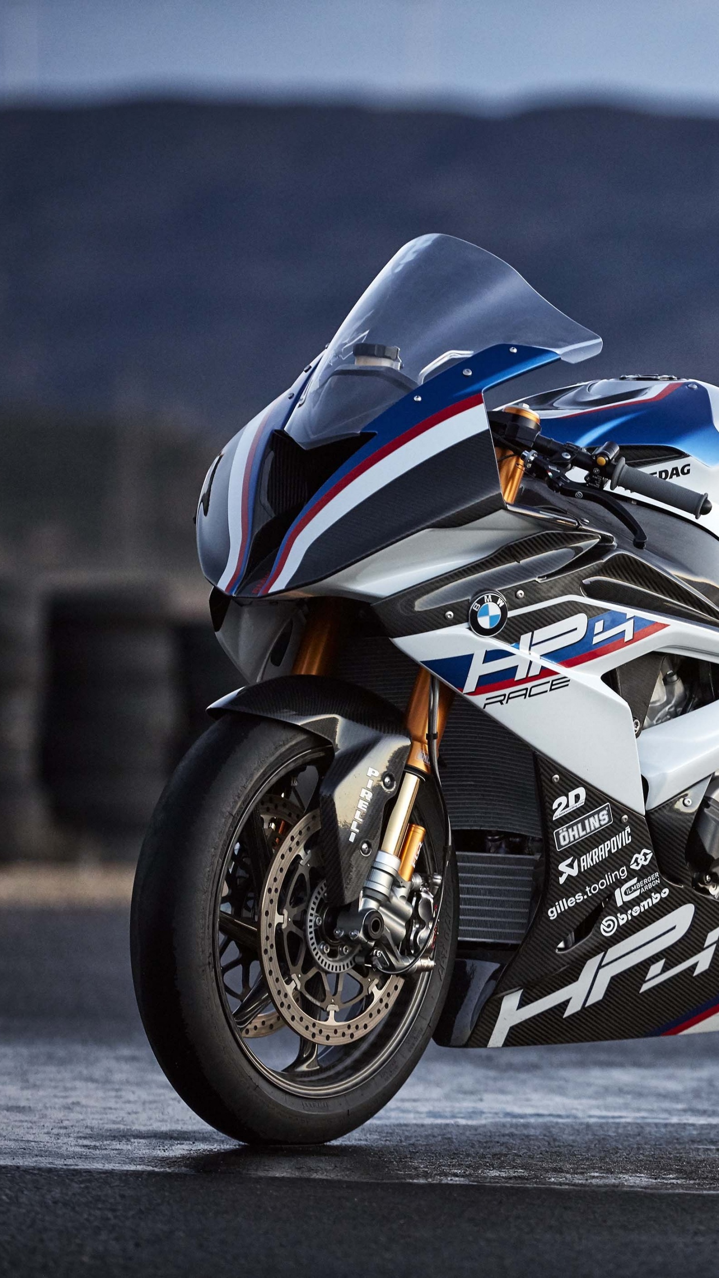 РњРѕС‚РѕС†РёРєР» BMW hp4