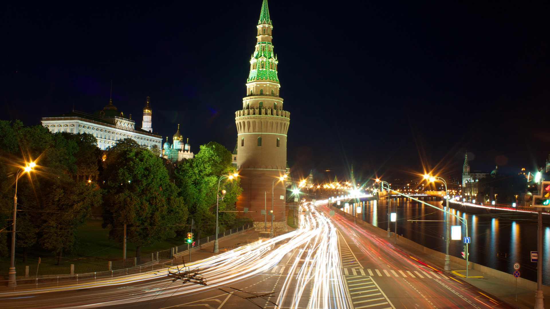 Фото московского кремля ночью