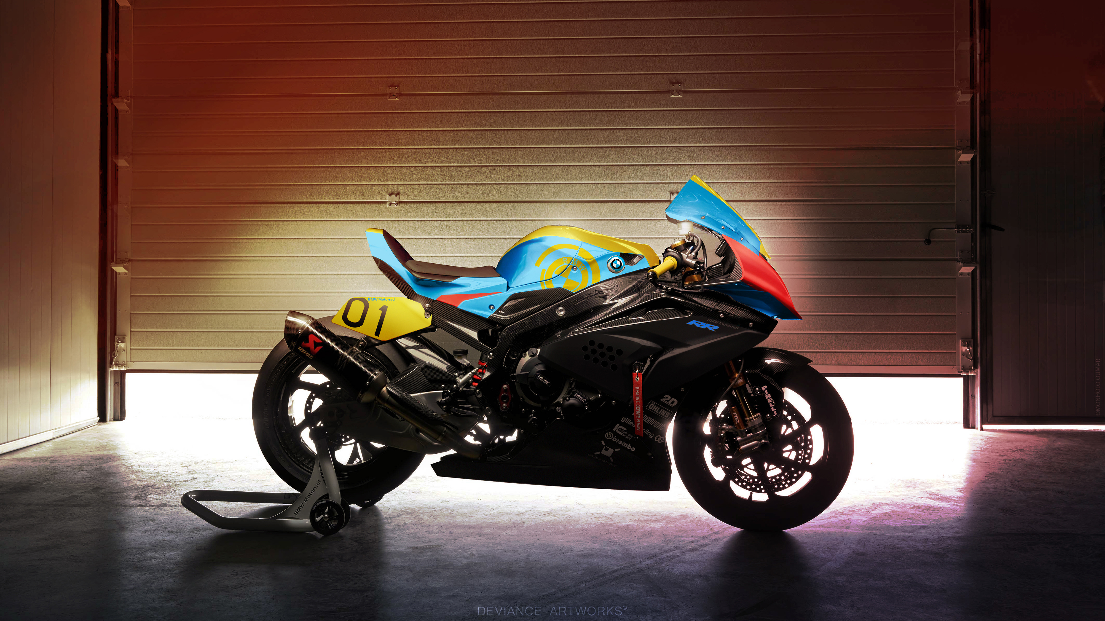 BMW Moto 4k
