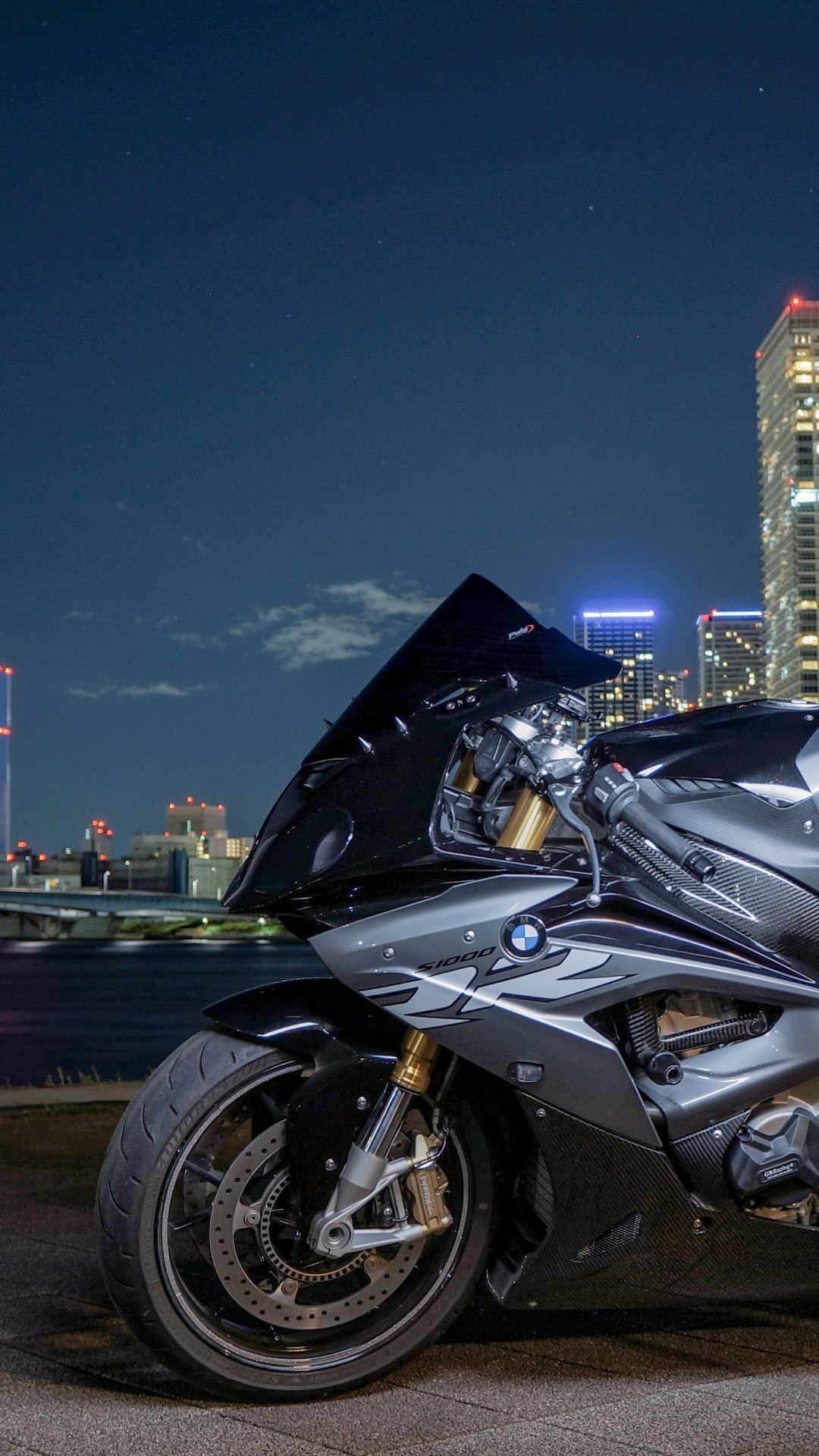 BMW s1000rr 1366x768