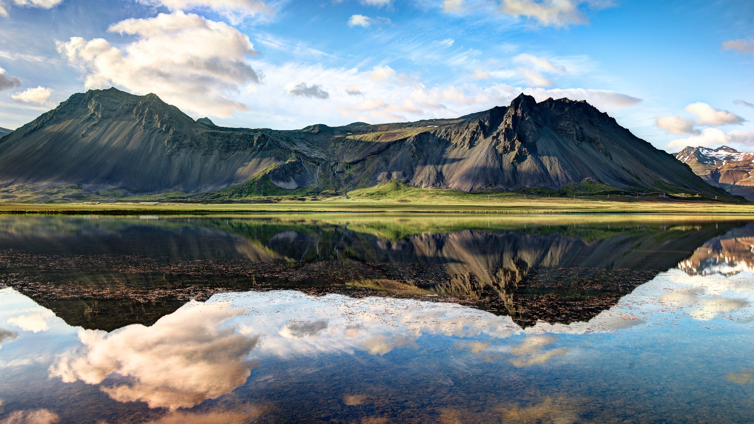 Озеро Тоурисватн Исландия