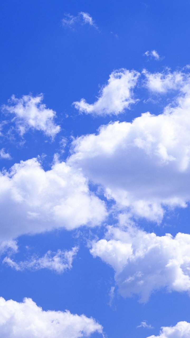 Обои голубое небо, облако, синий, дневное время, кучевое облако для HD  Samsung Galaxy S3/J3/J4/J5, Meizu M5, Sony Xperia L1/L2 бесплатно, заставка  720x1280 - скачать картинки и фото