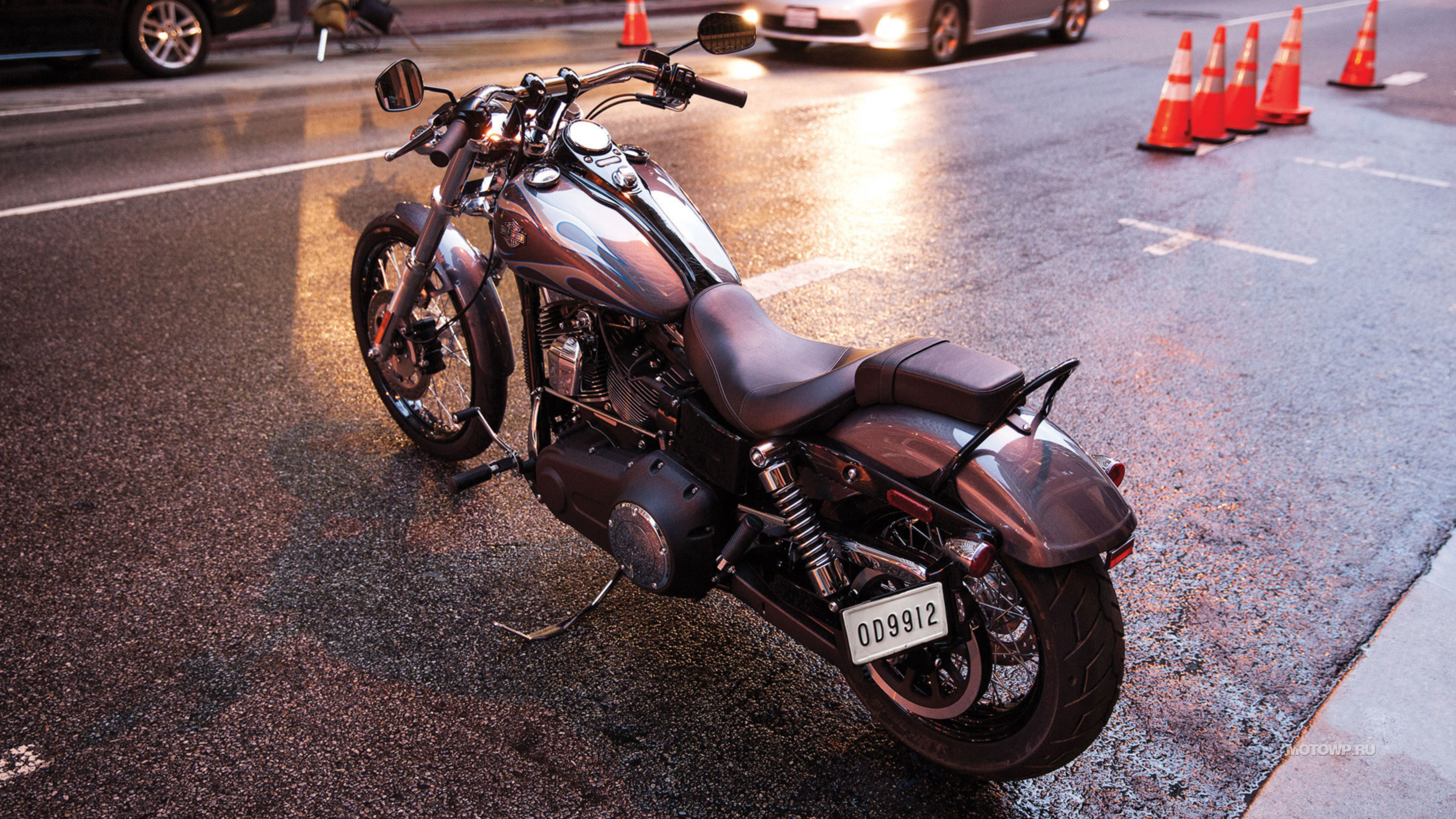 Harley Davidson Dyna super Glide Wallpaper