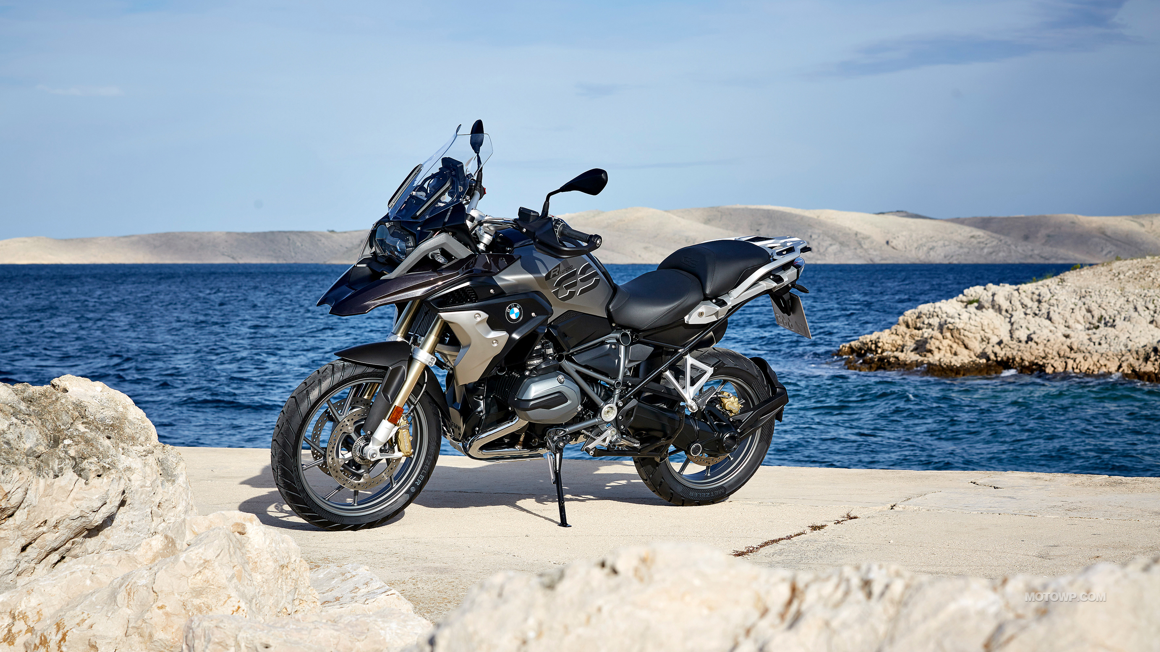 BMW r1200gs рабочий стол