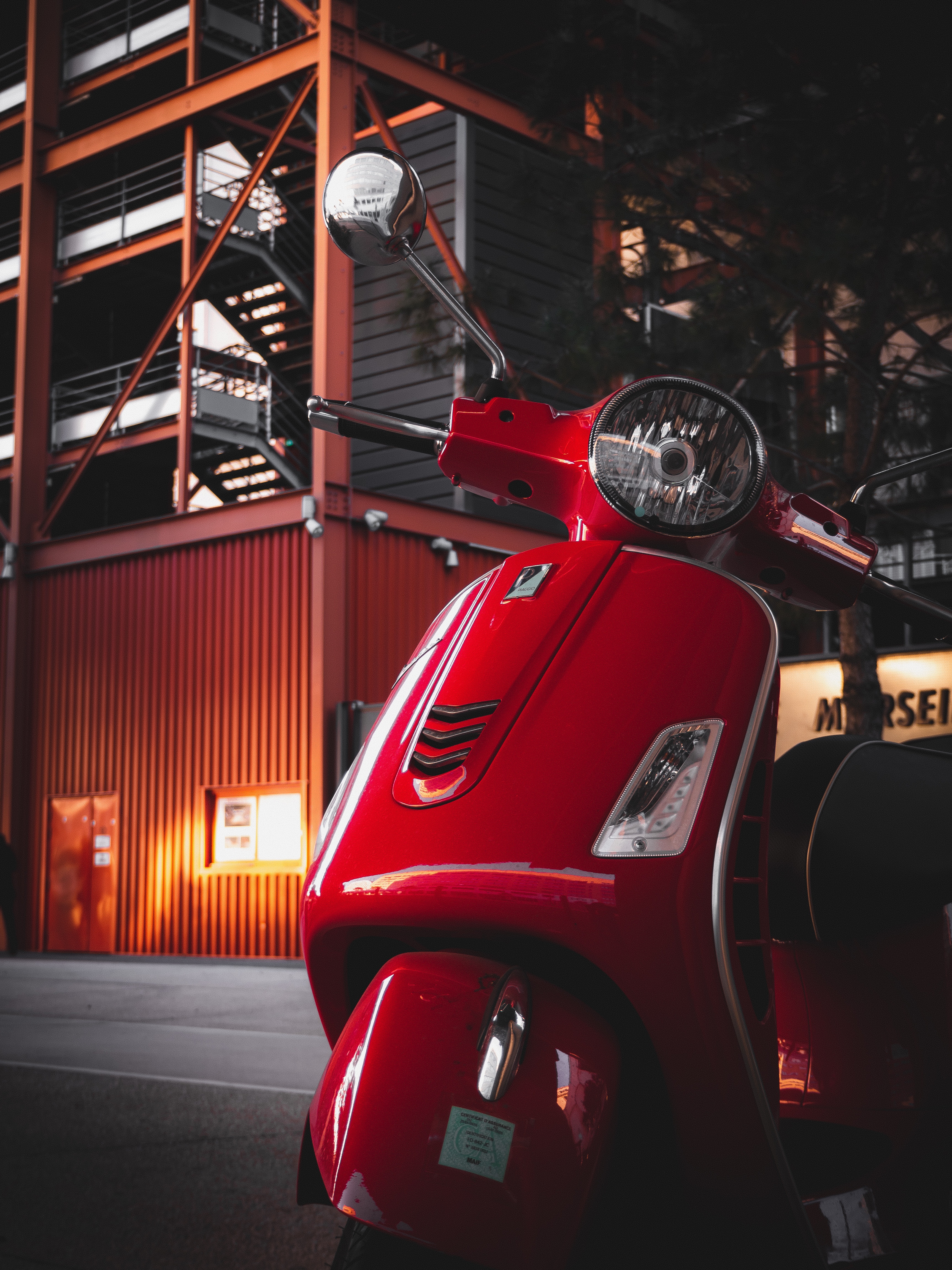 РњРѕРїРµРґ Vespa Wallpaper