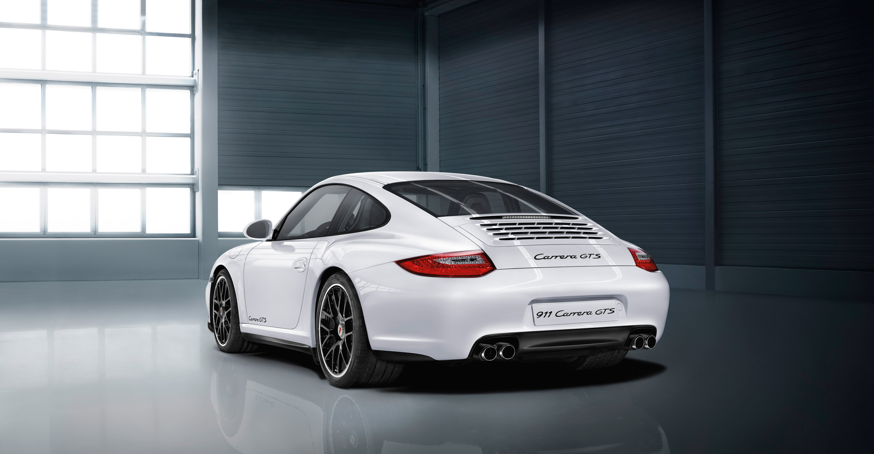 Porshe 911 White
