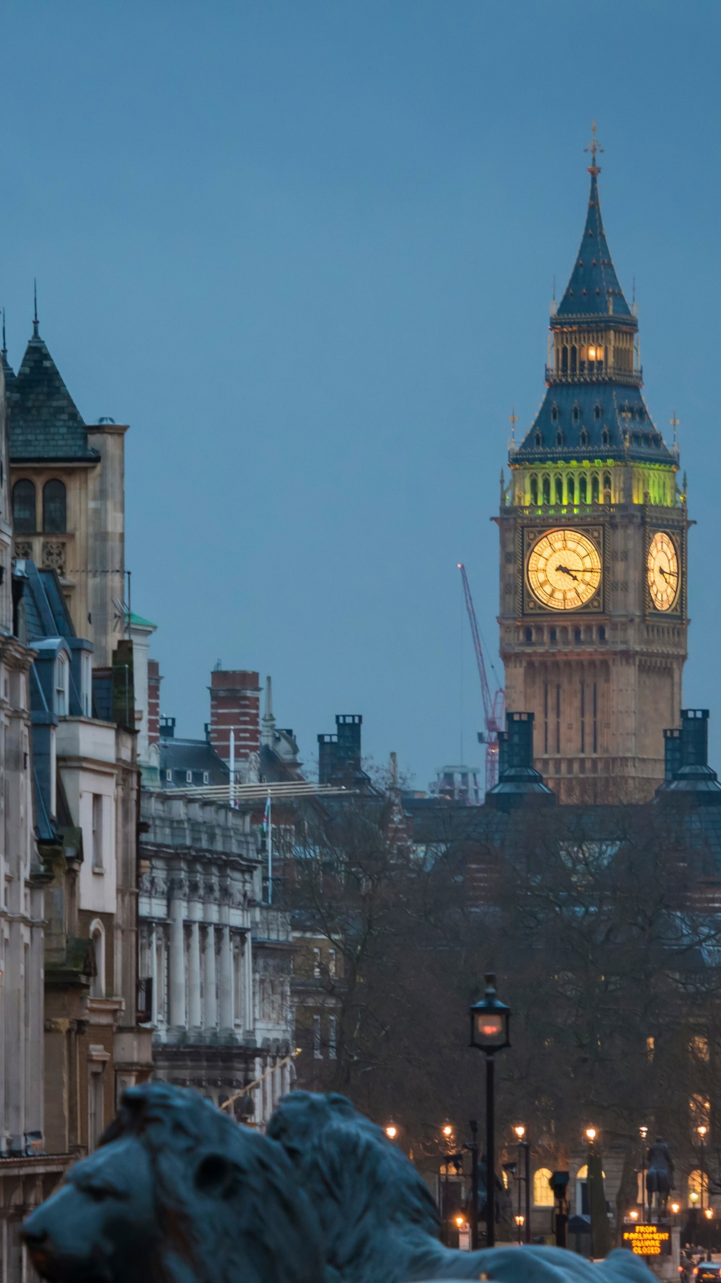 Обои ориентир, метрополия, город, городской район, городок в разрешении 1440x2560