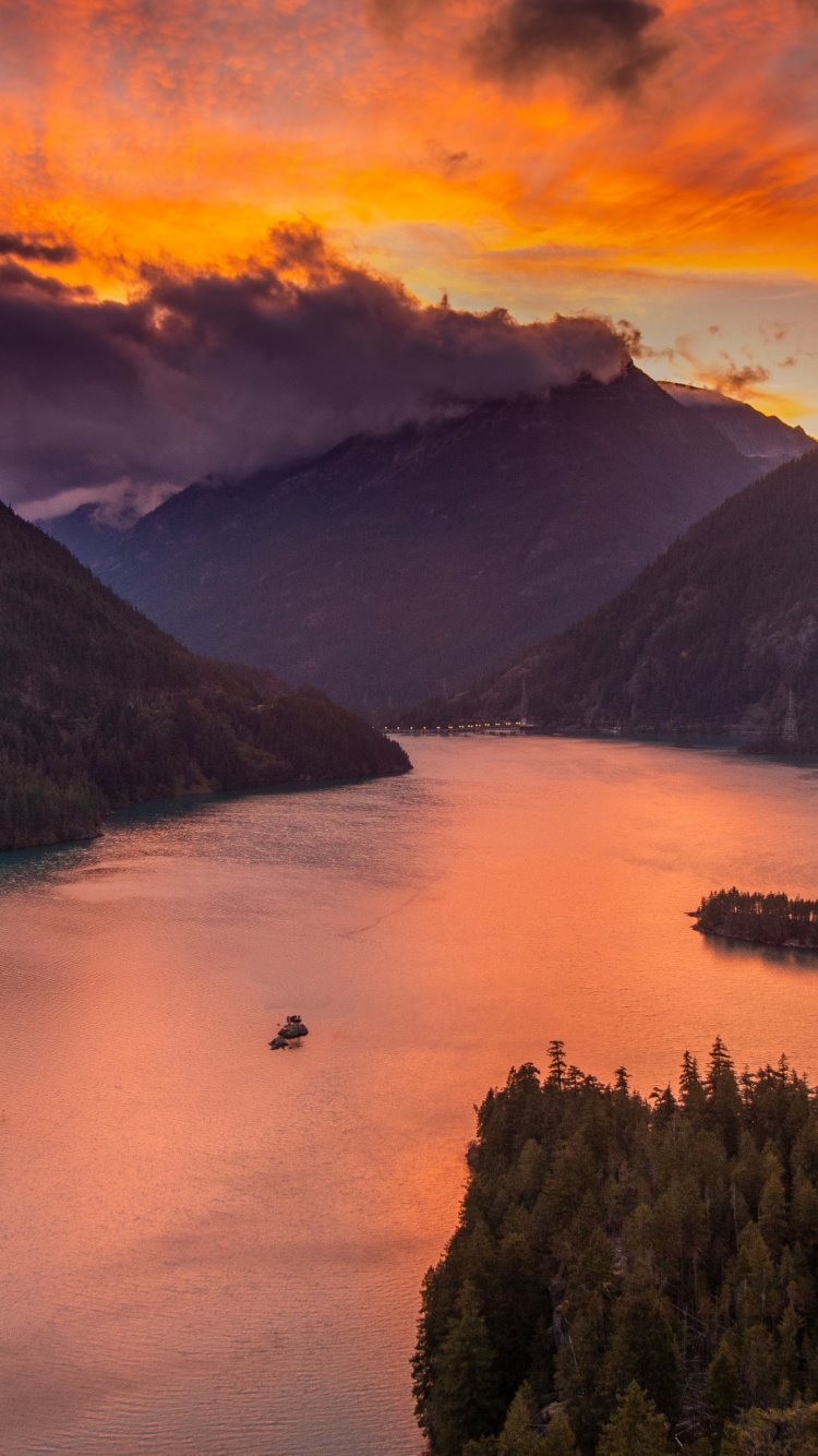 Обои Озеро Дьябло, Диабло, Ladder Creek Falls, с видом на озеро Диабло, Торнтон Лейкс в разрешении 750x1334