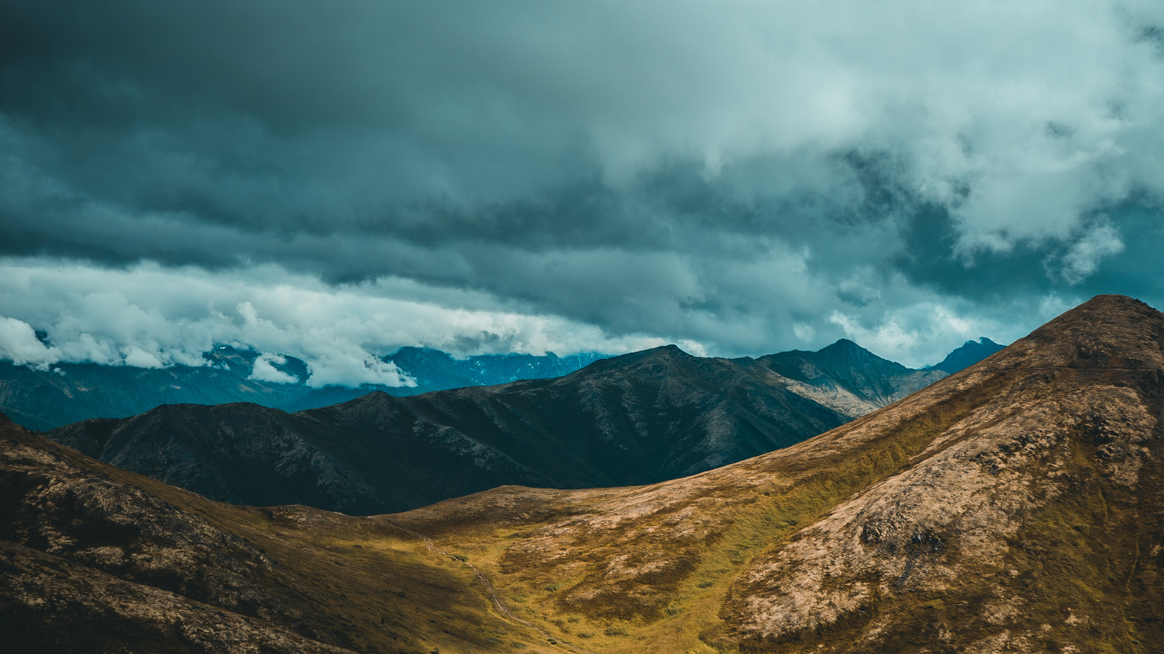 Обои облако, атмосфера, природный ландшафт, склон, гора в разрешении 1280x720