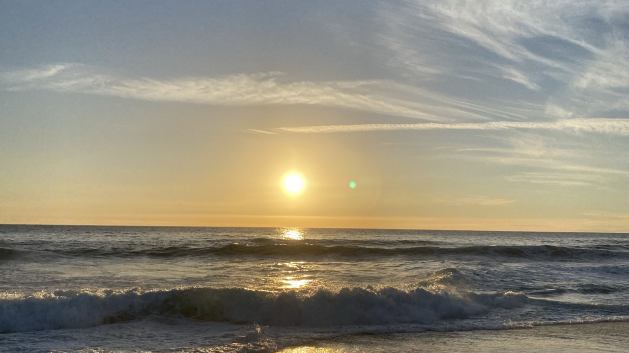 Обои море, прилив, вода, облако, гидроресурсы в разрешении 1280x720