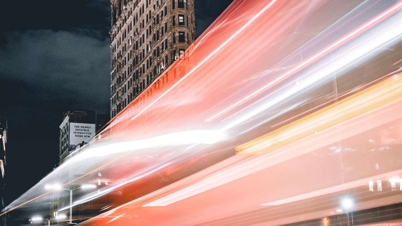 Обои трафик, ООО Vivabox решения, свет, здание, город в разрешении 1366x768