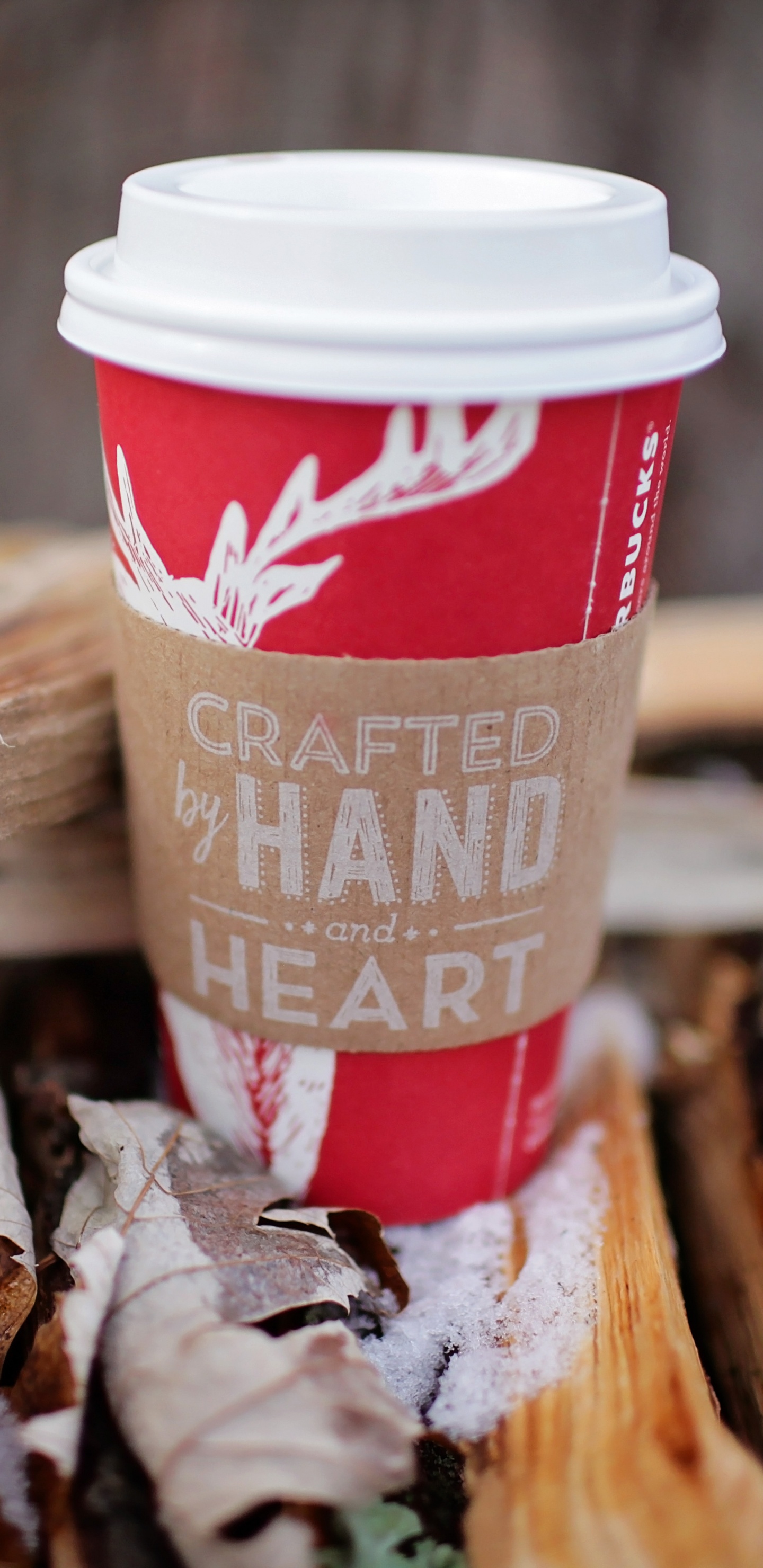 Обои кофе, горячий шоколад, старбеку, кофе эспрессо, древесина в разрешении 1440x2960