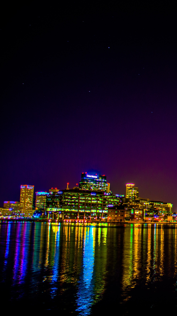 Обои ночь, отражение, городской пейзаж, город, метрополия в разрешении 750x1334