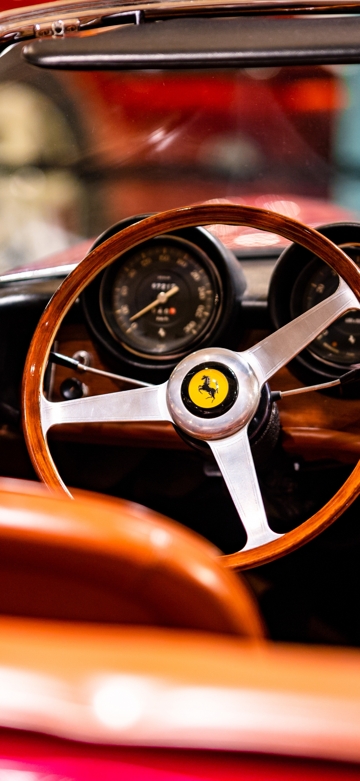 Обои рулевое колесо, легковые автомобили, Порше, спорткар, автомобильный руль в разрешении 1242x2688