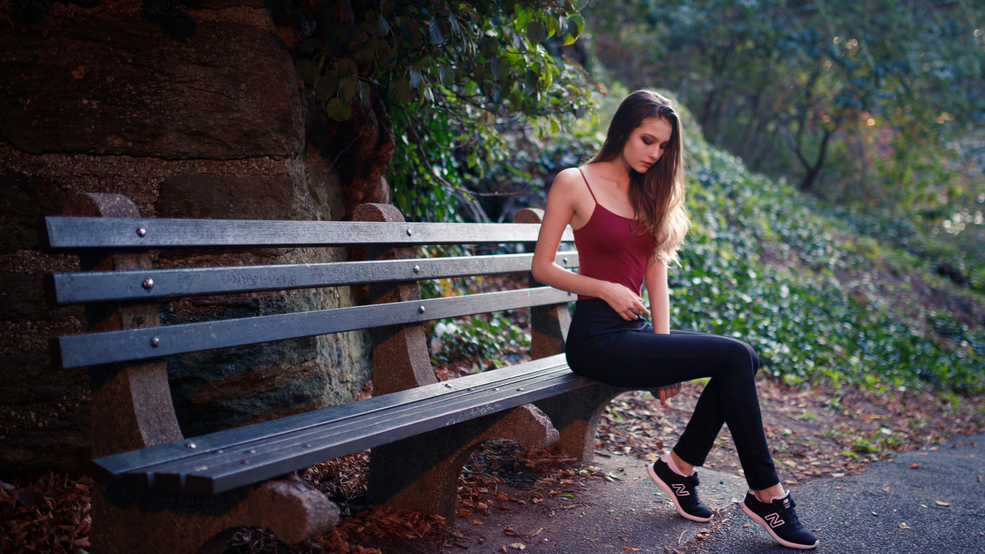 Обои сидящий, скамейка, Люди в природе, природа, красота в разрешении 1920x1080