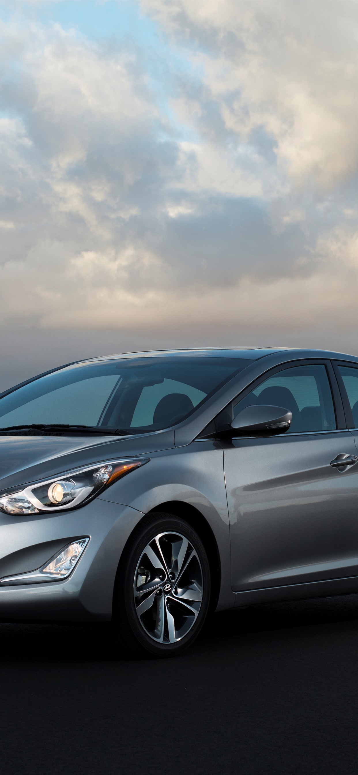 Обои Хендэ Мотор Компании, авто, Hyundai, компактный автомобиль, Хендай Элантра в разрешении 1242x2688