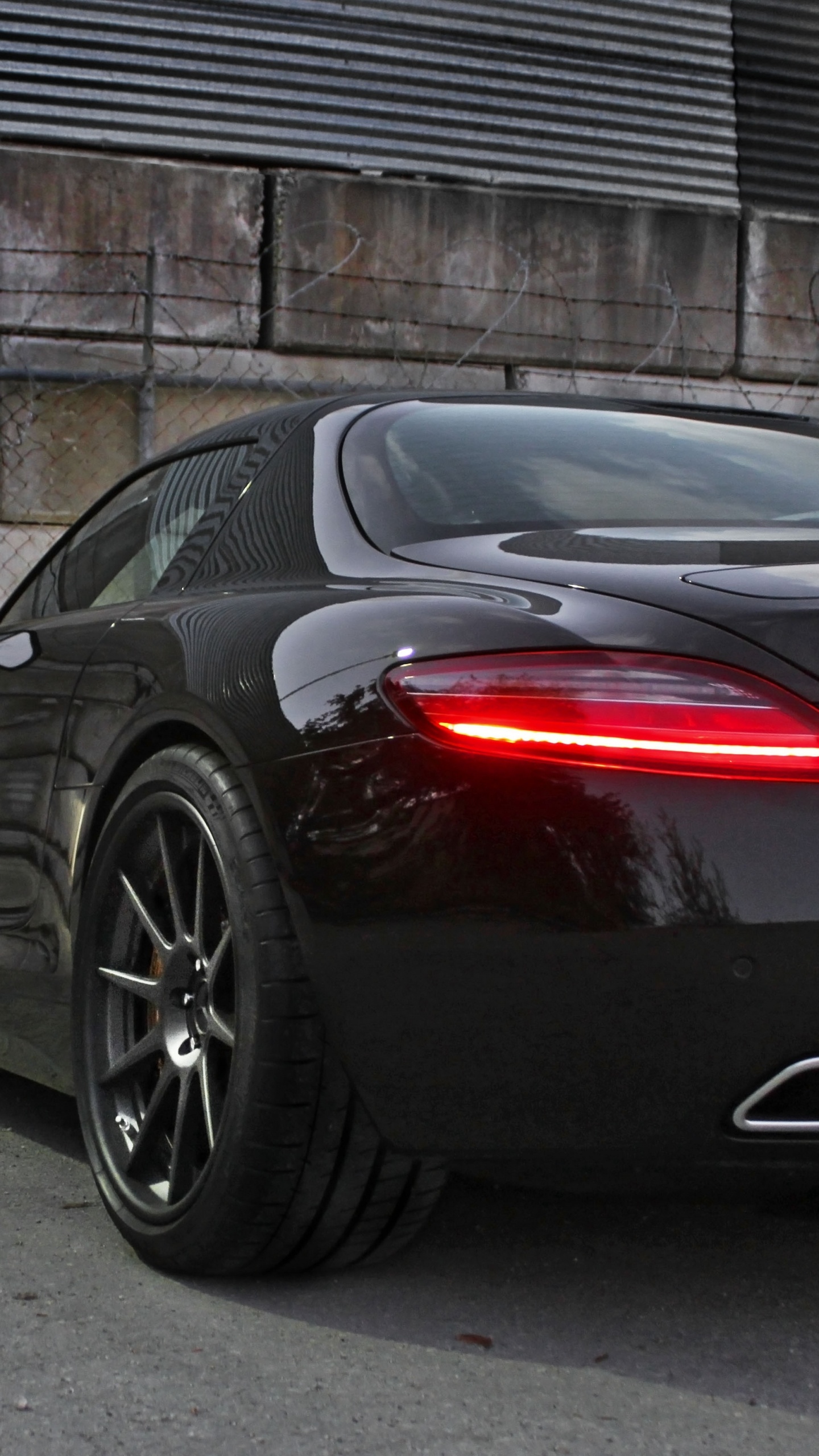 Обои авто, спорткар, обод, колесо, личный роскошный автомобиль в разрешении 1440x2560