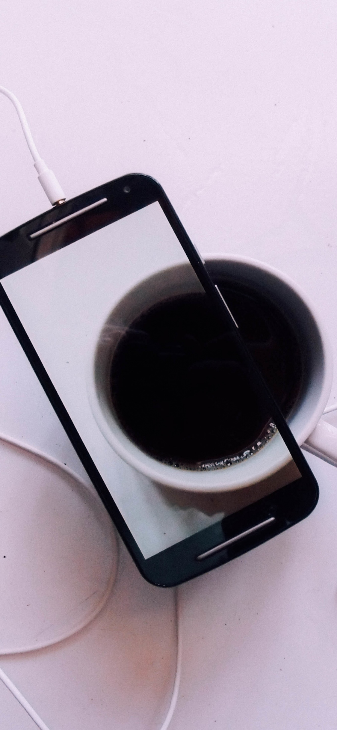 Обои кофе, смартфон, гаджет, Huawei, В Nokia 105 2015 в разрешении 1125x2436