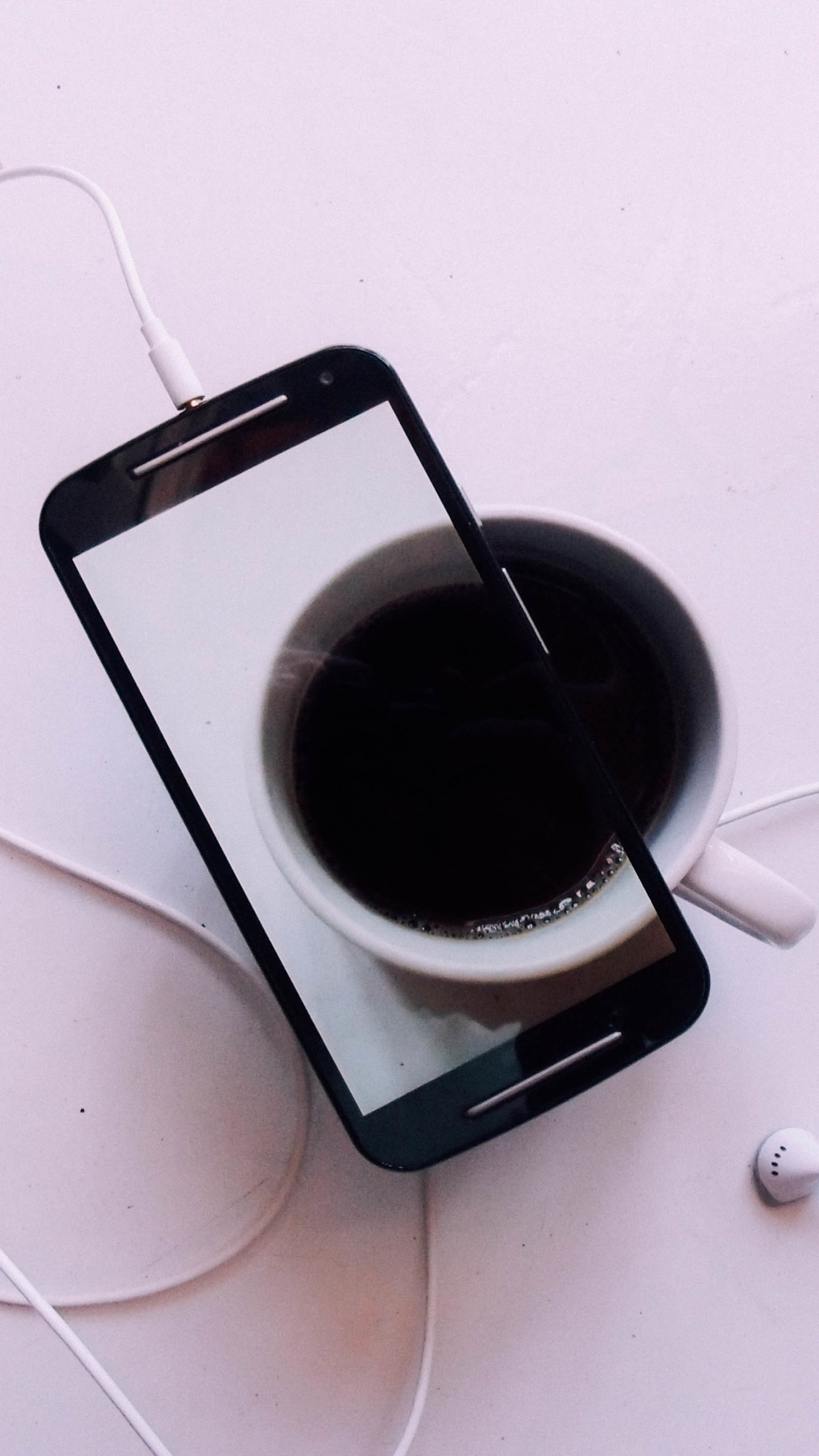 Обои кофе, смартфон, гаджет, Huawei, В Nokia 105 2015 в разрешении 1440x2560