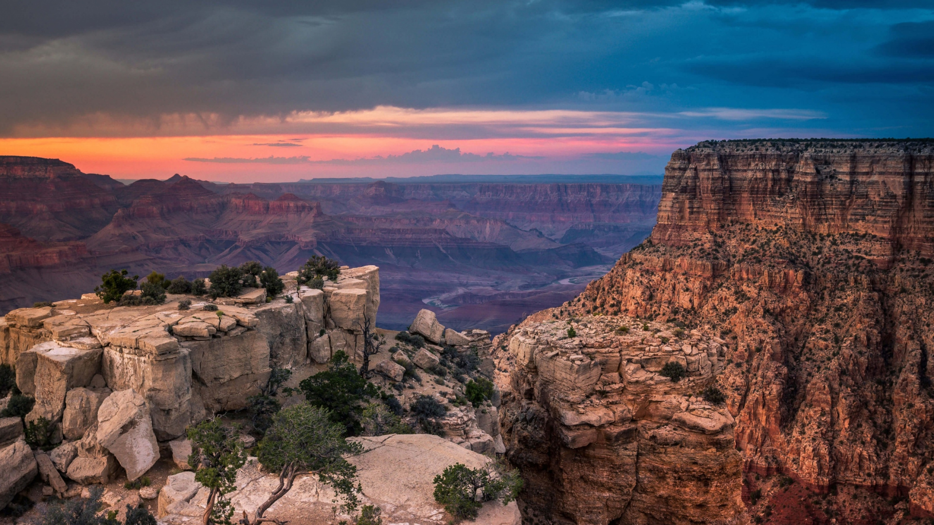 Обои большой каньон, Гранд Каньон Виллидж, каньон, бесплодные земли, формирование в разрешении 1920x1080