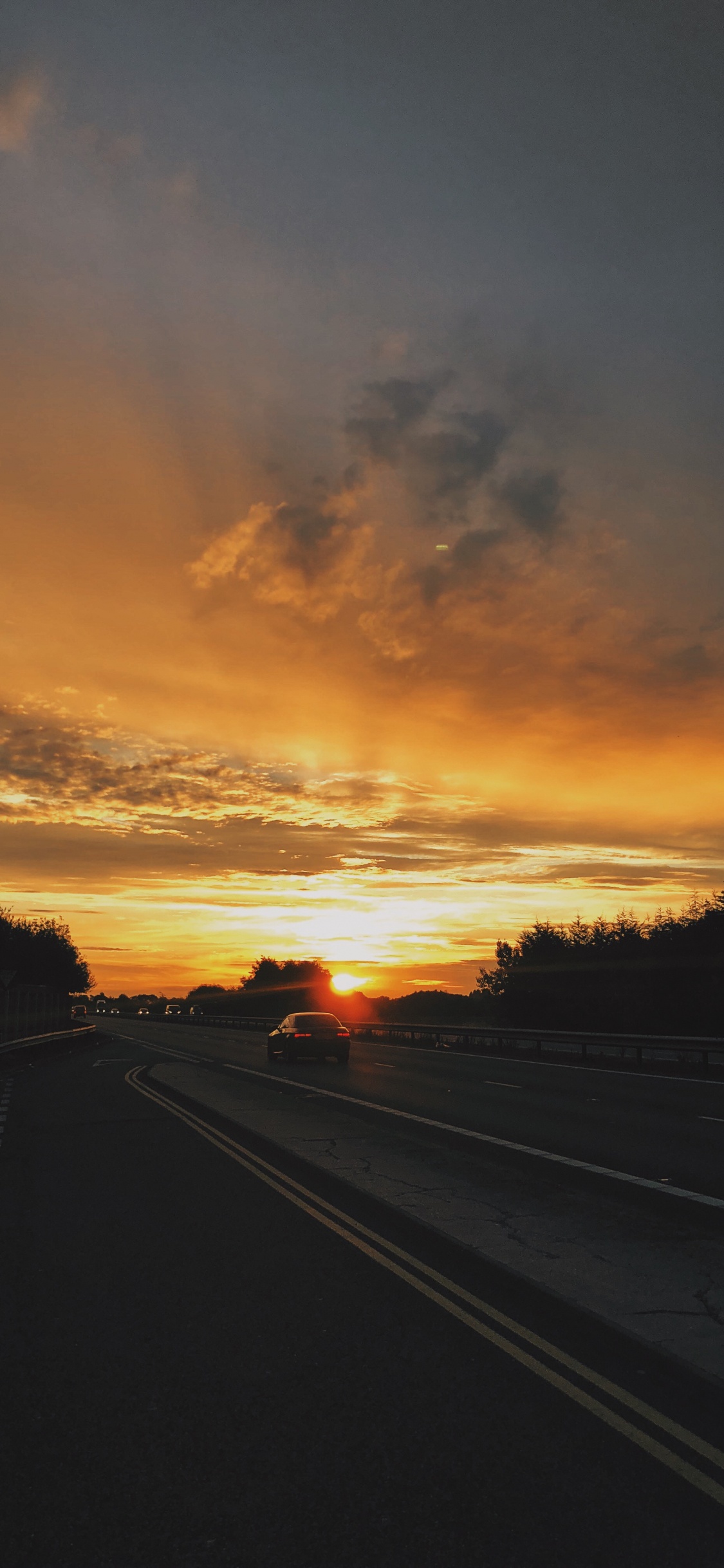 Обои облако, дорога, горизонт, закат, восход солнца в разрешении 1125x2436