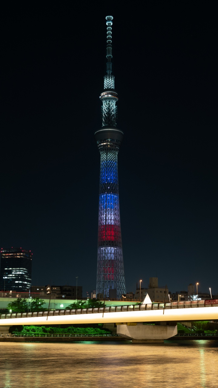 Обои вышка, ориентир, ночь, город, небоскреб в разрешении 720x1280