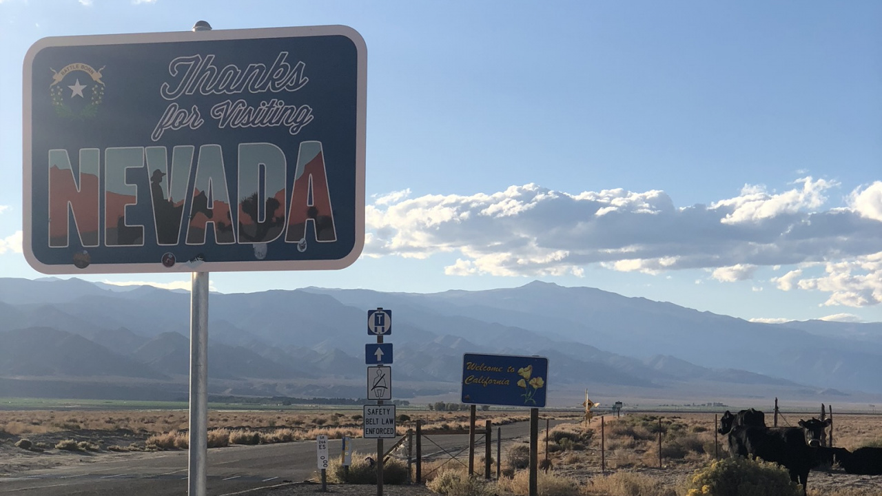 Обои США, Невада, долина смерти, национальный парк долина смерти, облако в разрешении 1280x720