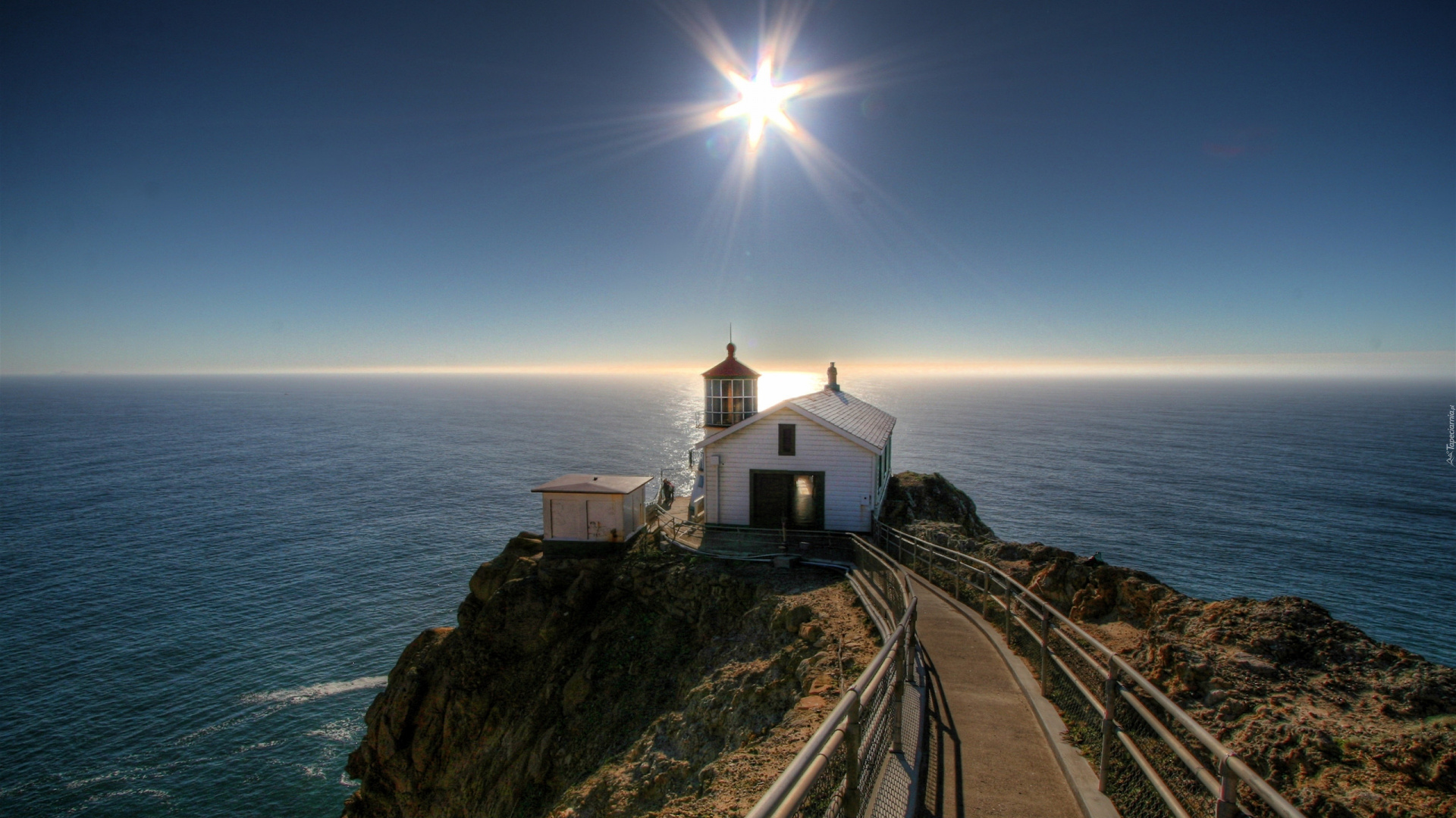 Обои Маяк, море, мыс, горизонт, побережье в разрешении 1920x1080