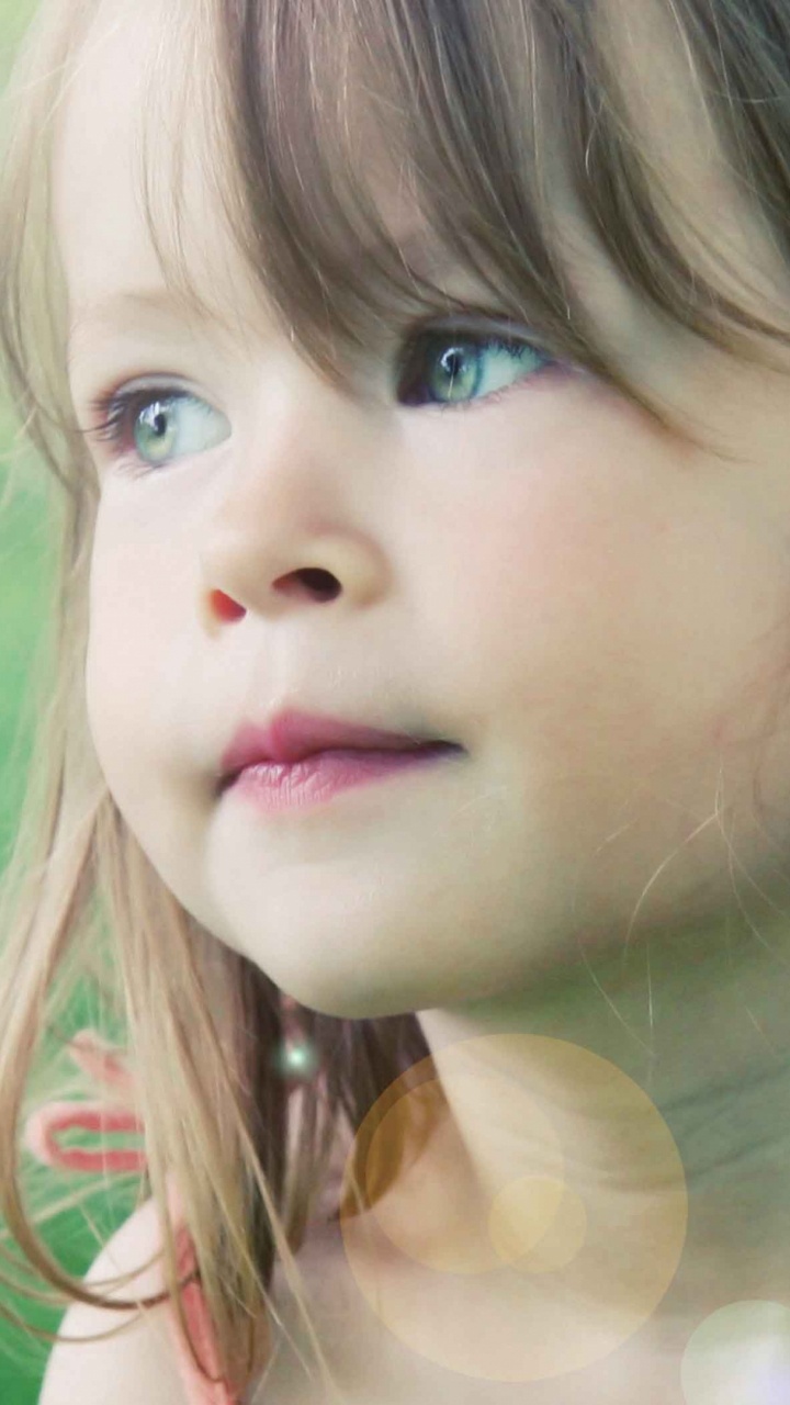 Обои детство, лицо, волосы, кожа, ребенок в разрешении 720x1280