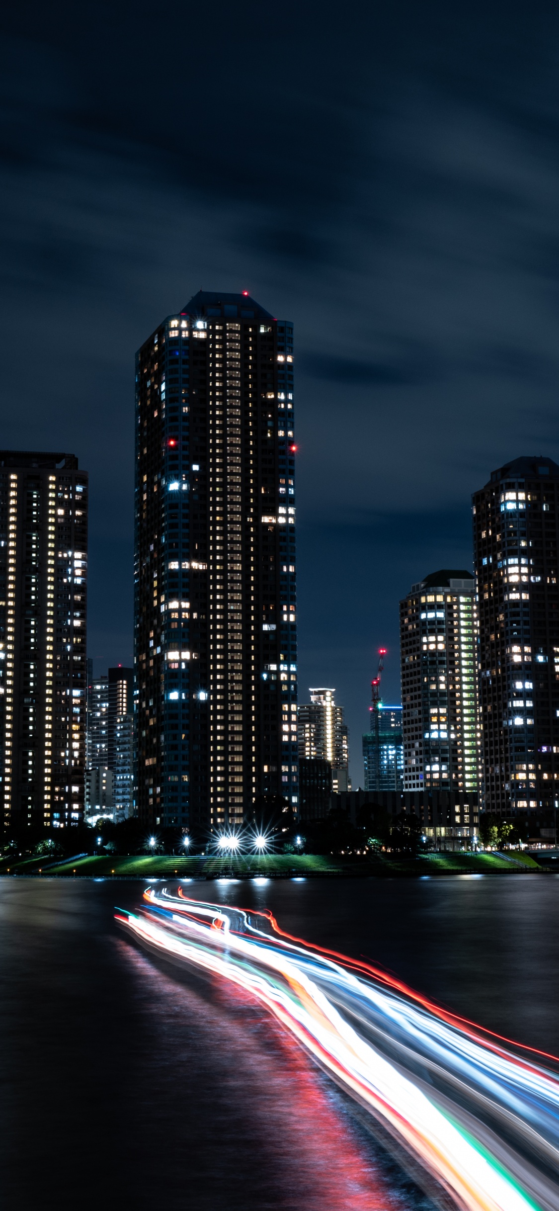 Обои арт, архитектура, ночь, городской пейзаж, город в разрешении 1125x2436