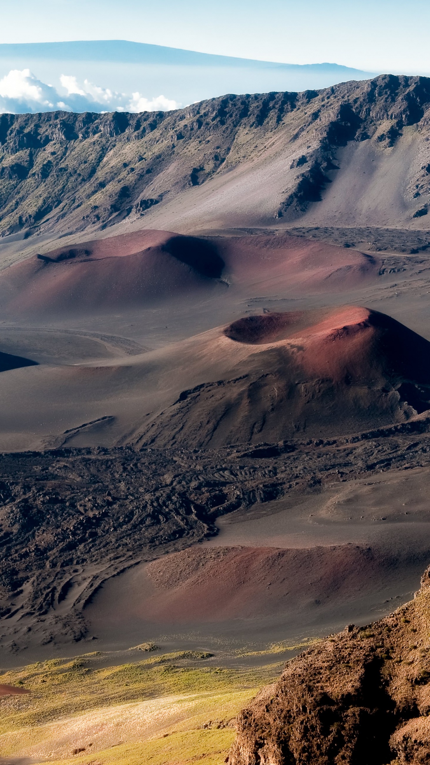 Обои Haleakal, вулкан, горный рельеф, гора, нагорье в разрешении 1440x2560