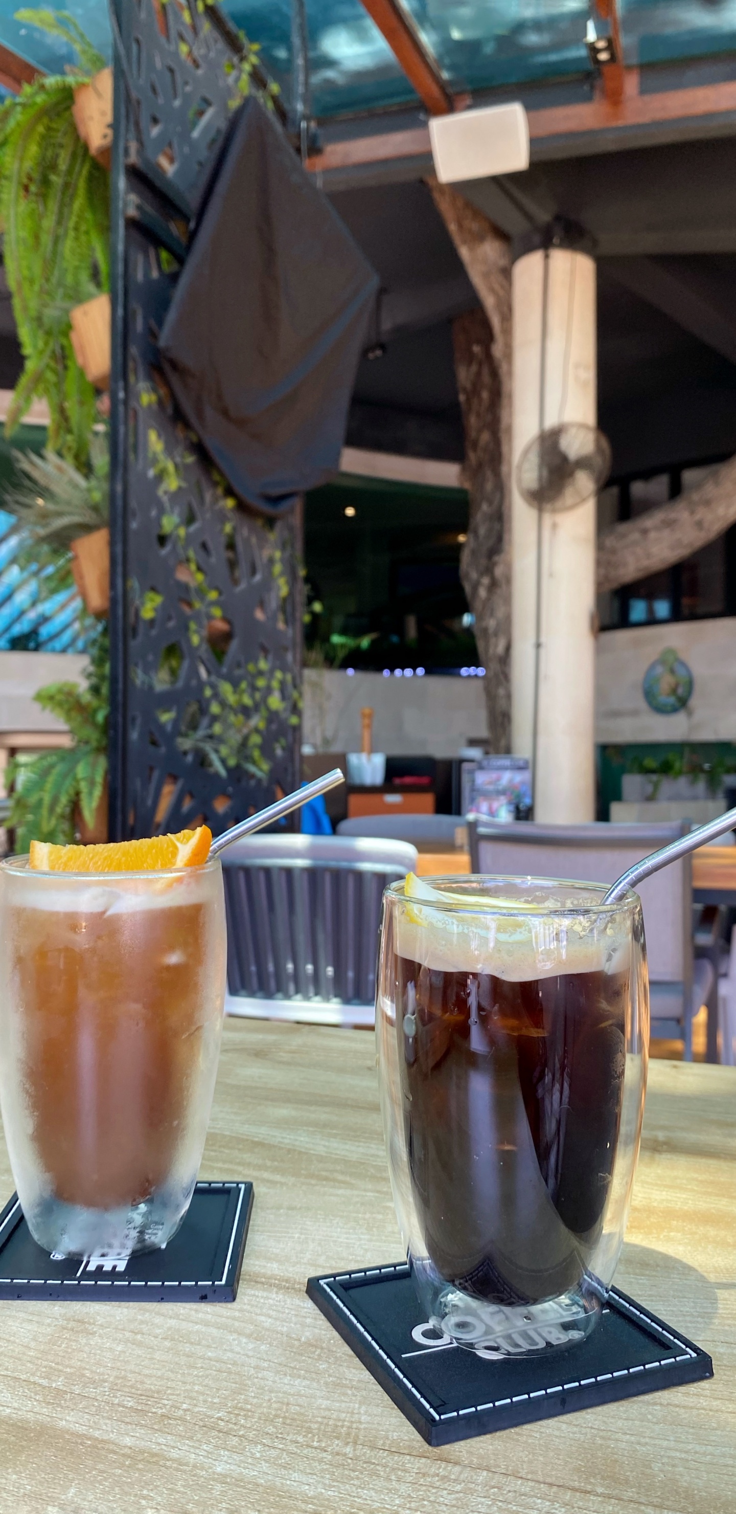 Обои напиток, кофейня, таблица, serveware, сок в разрешении 1440x2960