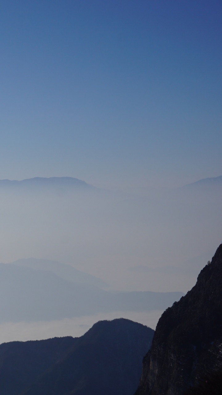 Обои горный рельеф, облако, горный хребет, хребет, утро в разрешении 720x1280