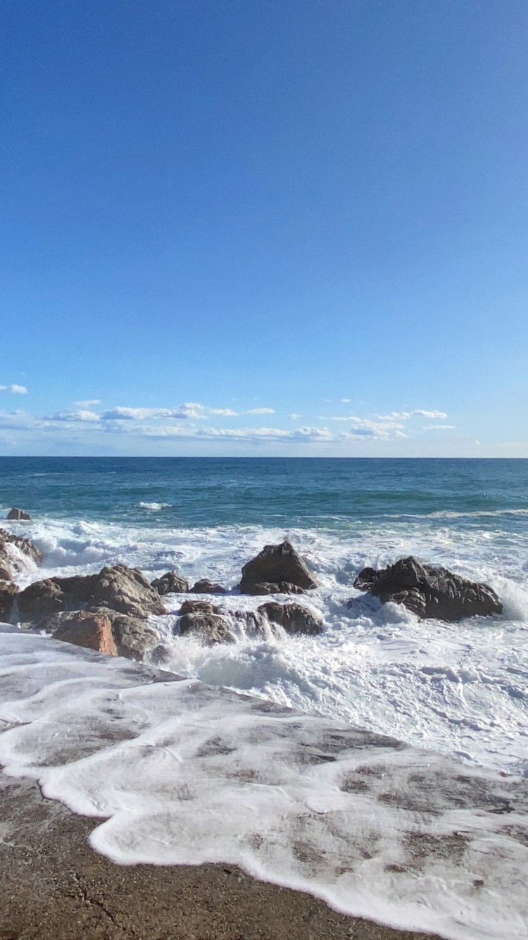 Обои побережье, ветровая волна, мыс, физика, наука в разрешении 750x1334