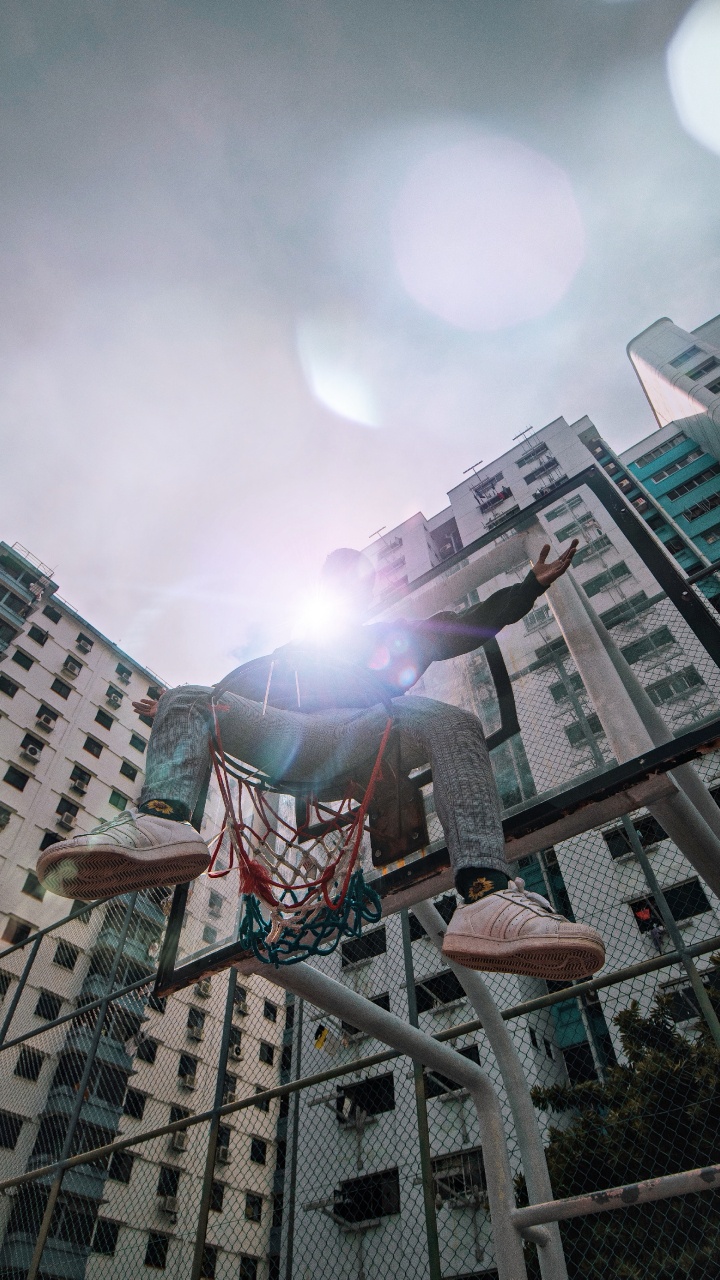 Обои небоскреб, городской район, дневное время, архитектура, свет в разрешении 720x1280