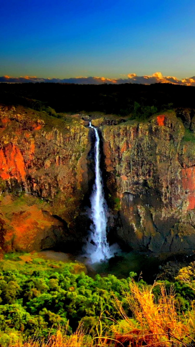 Обои Wallaman Падает, водопад, национальный парк, природа, растительность в разрешении 750x1334