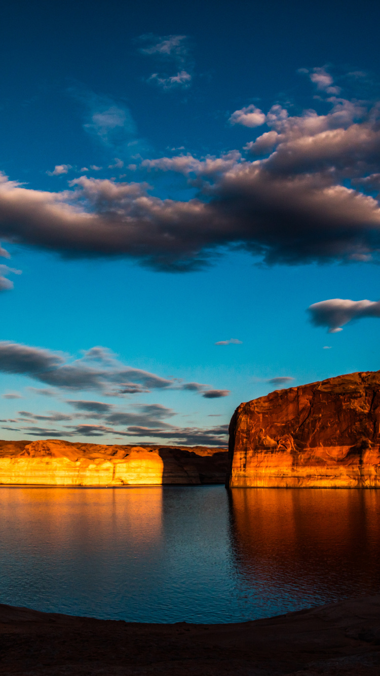 Обои природа, облако, вода, синий, отражение в разрешении 750x1334