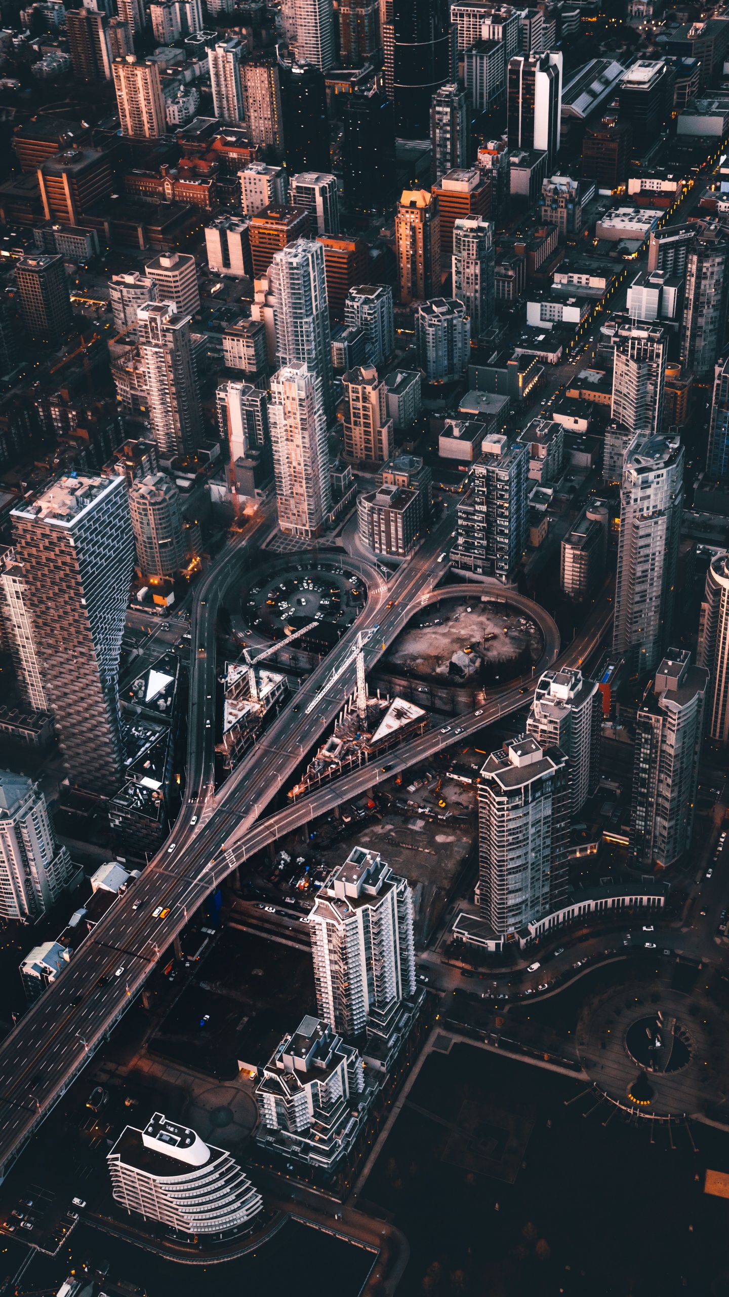 Обои метрополия, городской пейзаж, городской район, город, населенный пункт в разрешении 1440x2560