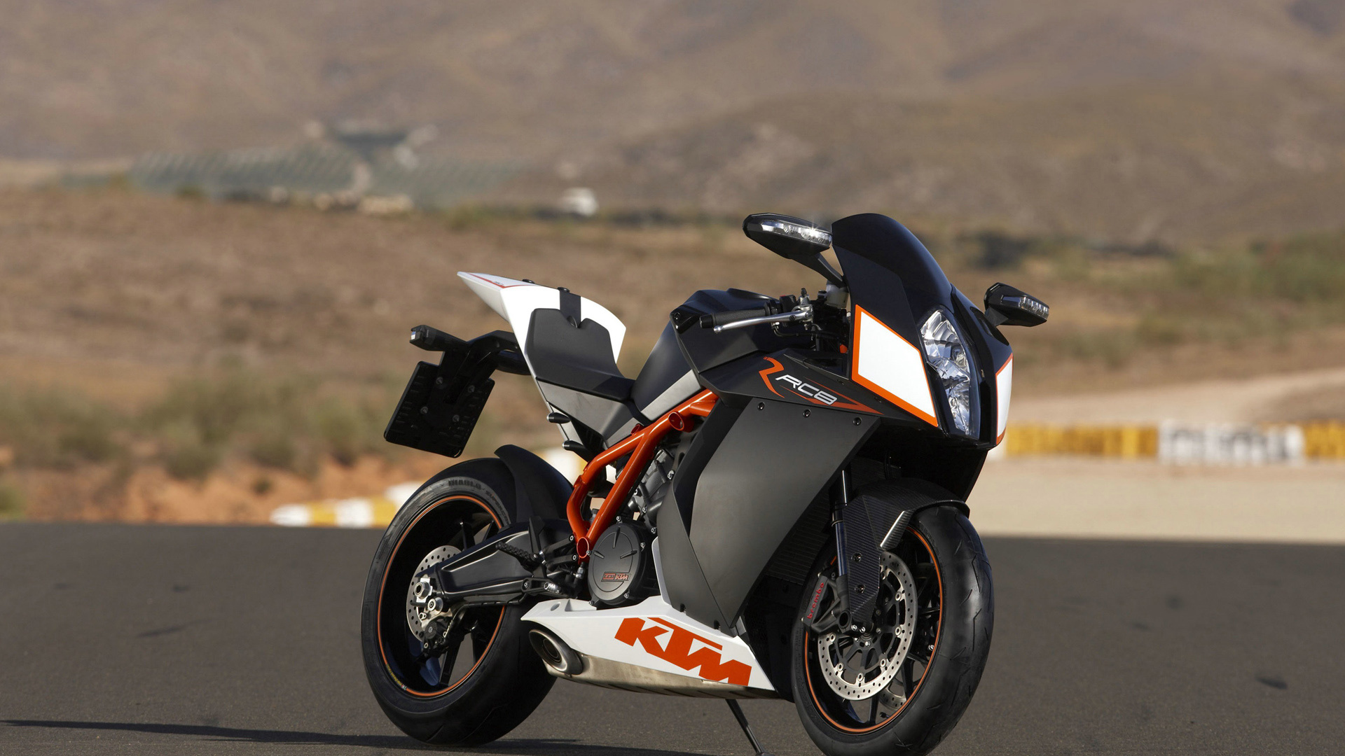 Обои КТМ, мотоцикл, велосипед, спортивный мотоцикл, КТМ РЦ 390 в разрешении 1920x1080