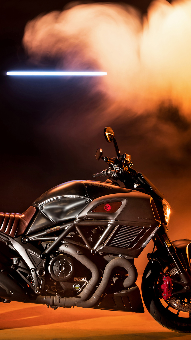 Обои крейсер, супербайк, мотоцикл, 2017 Дизель Дукати Diavel В, Дукати Diavel В 1260 в разрешении 750x1334