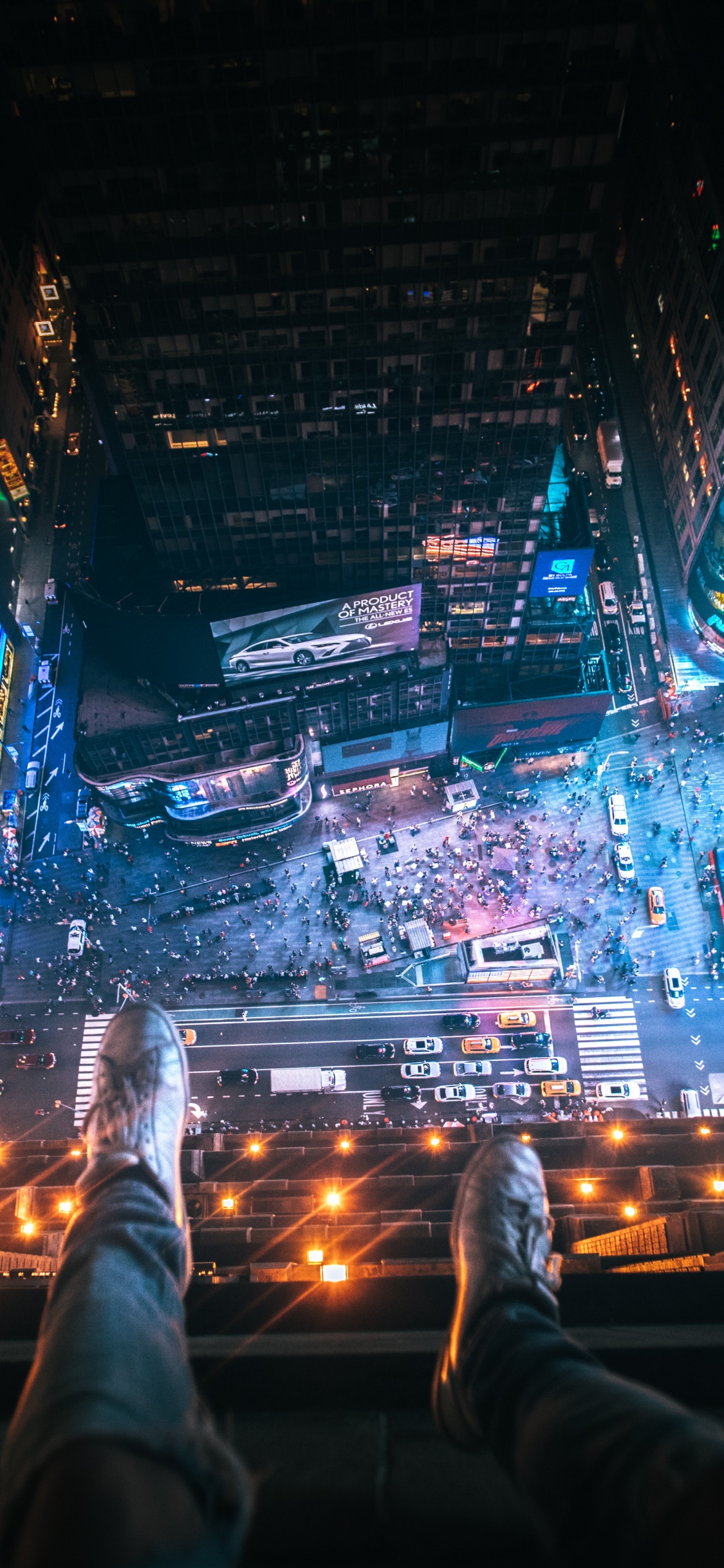 Обои таймсквер, город, ночь, свет, освещение в разрешении 1125x2436