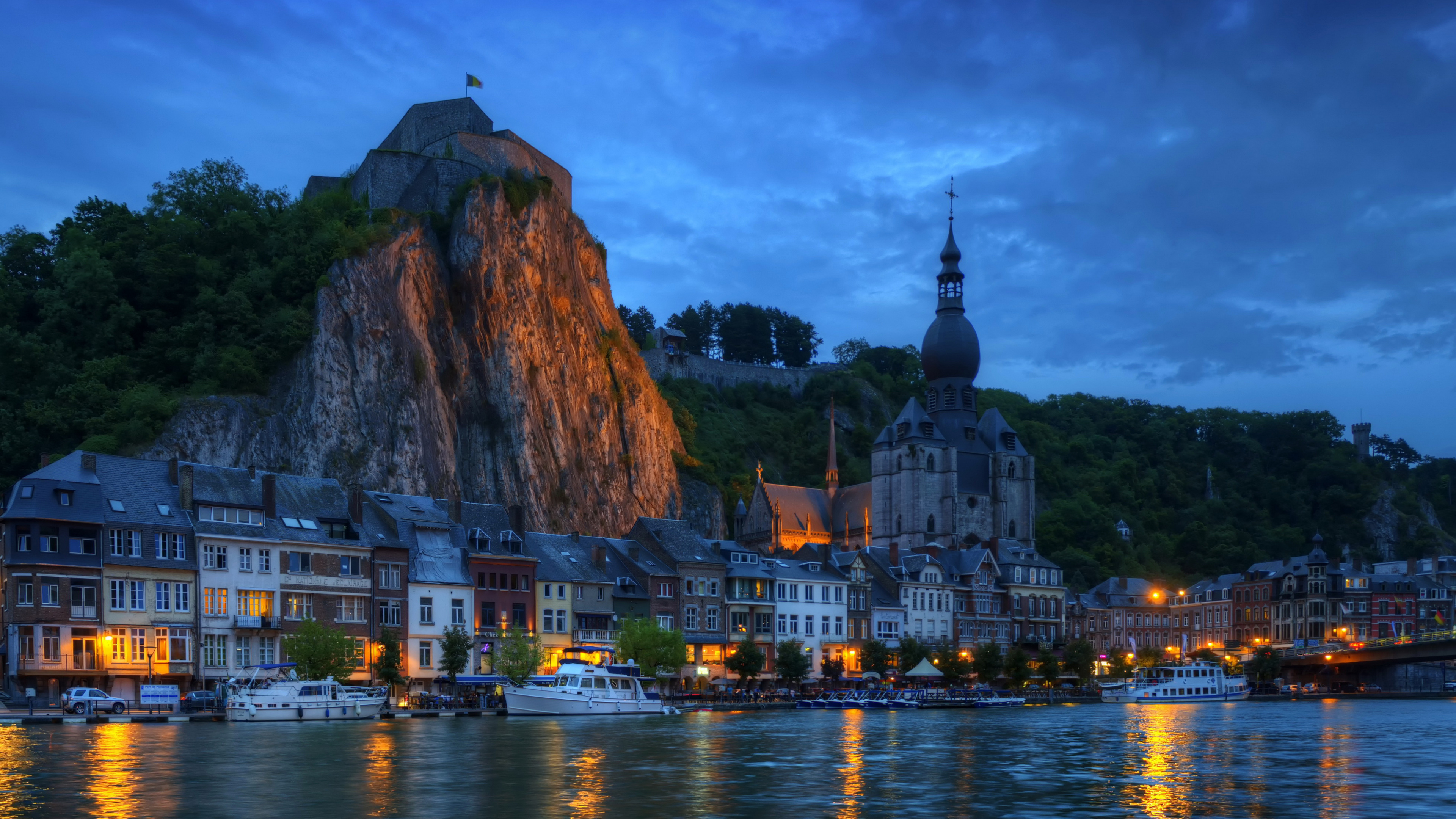 Обои Динан, ориентир, вечер, отражение, город в разрешении 3840x2160