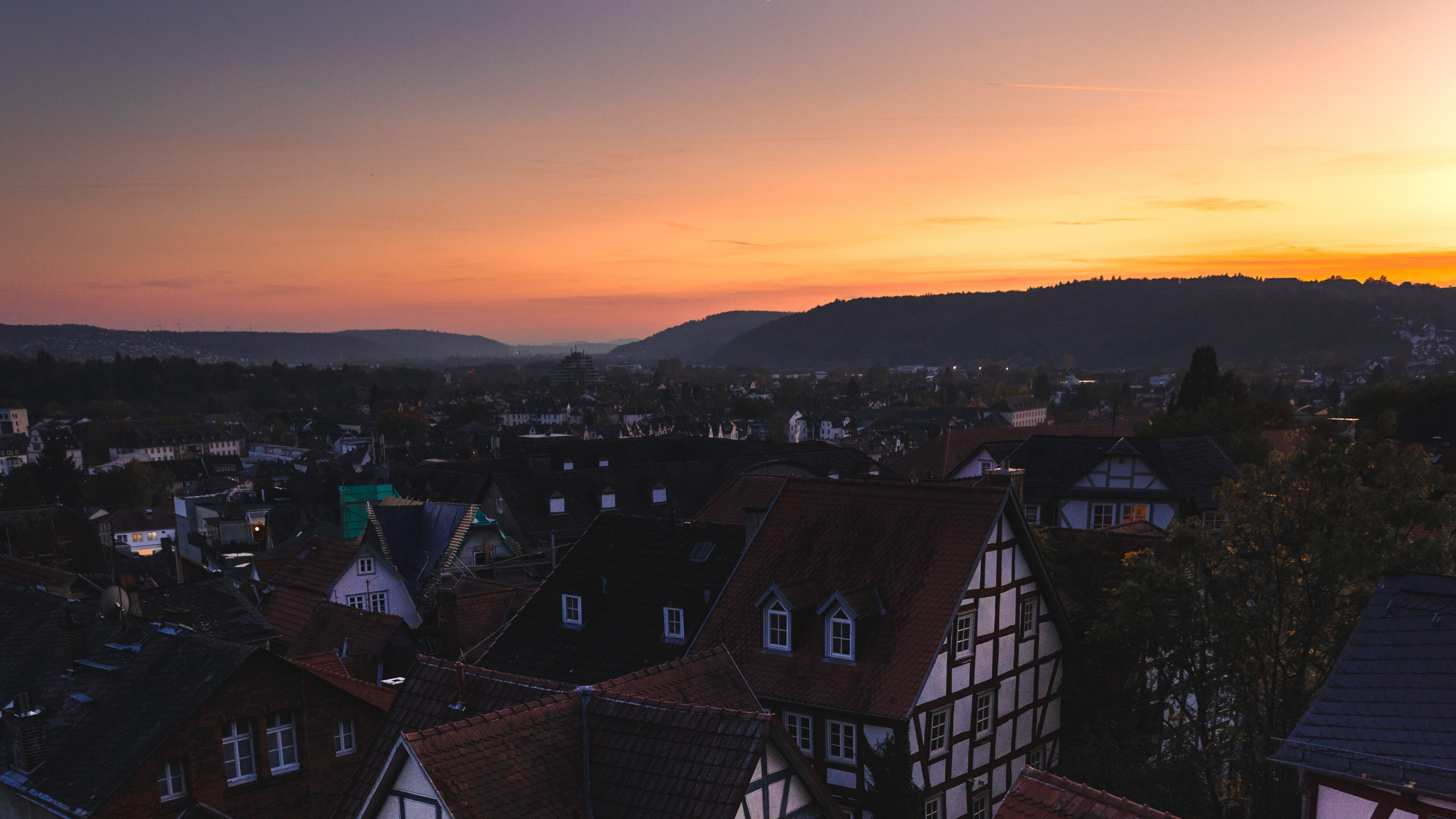 Обои Марбург, горизонт, закат, облако, утро в разрешении 2560x1440