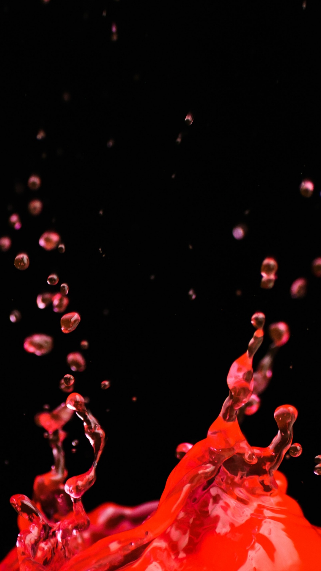 Обои жидкий, вода, красный цвет, падение, космос в разрешении 1080x1920