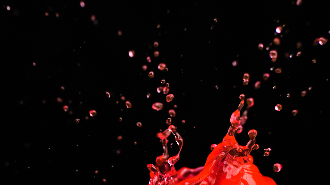 Обои жидкий, вода, красный цвет, падение, космос в разрешении 1280x720