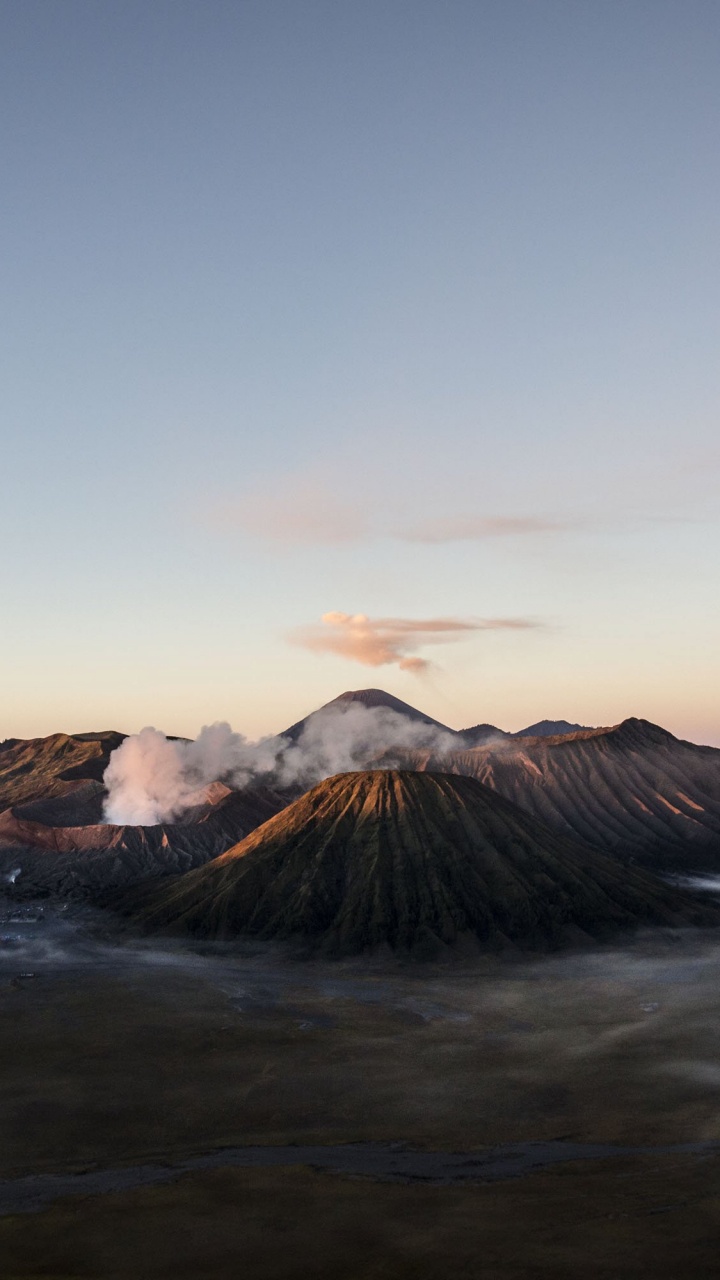 Обои Гора Бромо, Yadnya Касада, вулкан, Маланг, море в разрешении 720x1280