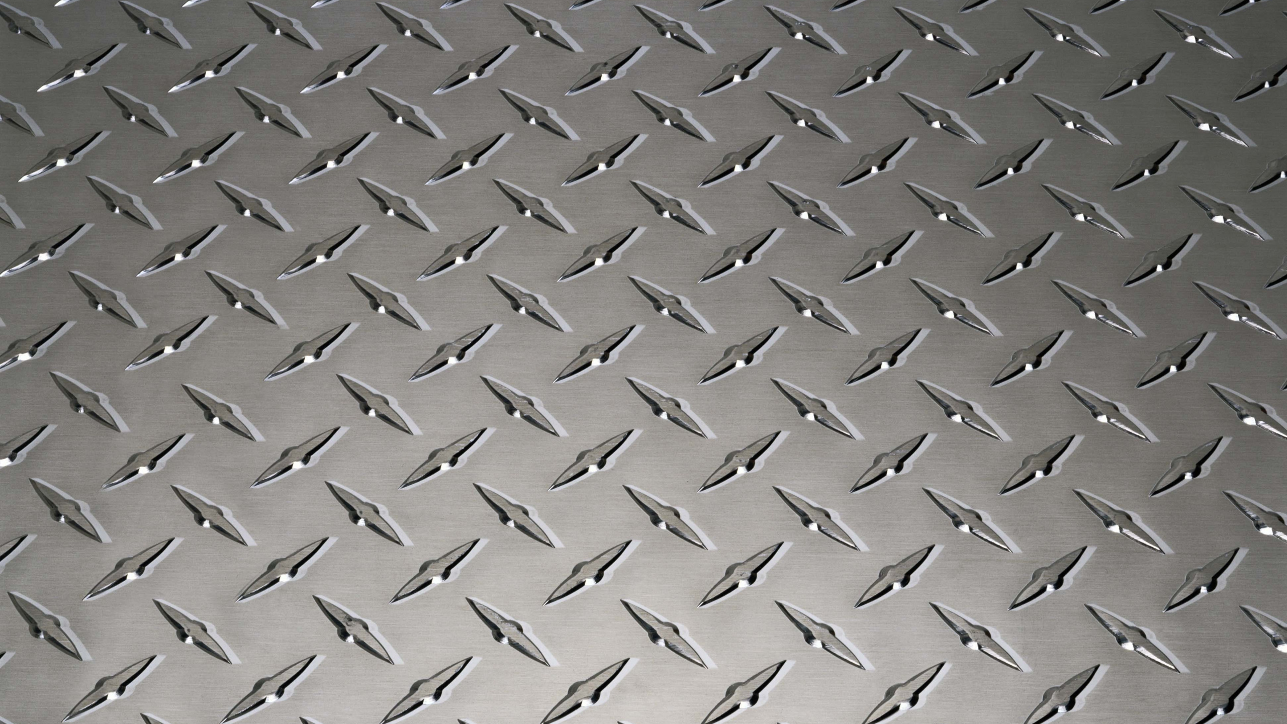 Обои металл, сталь, узор, линия, ячейка в разрешении 2560x1440