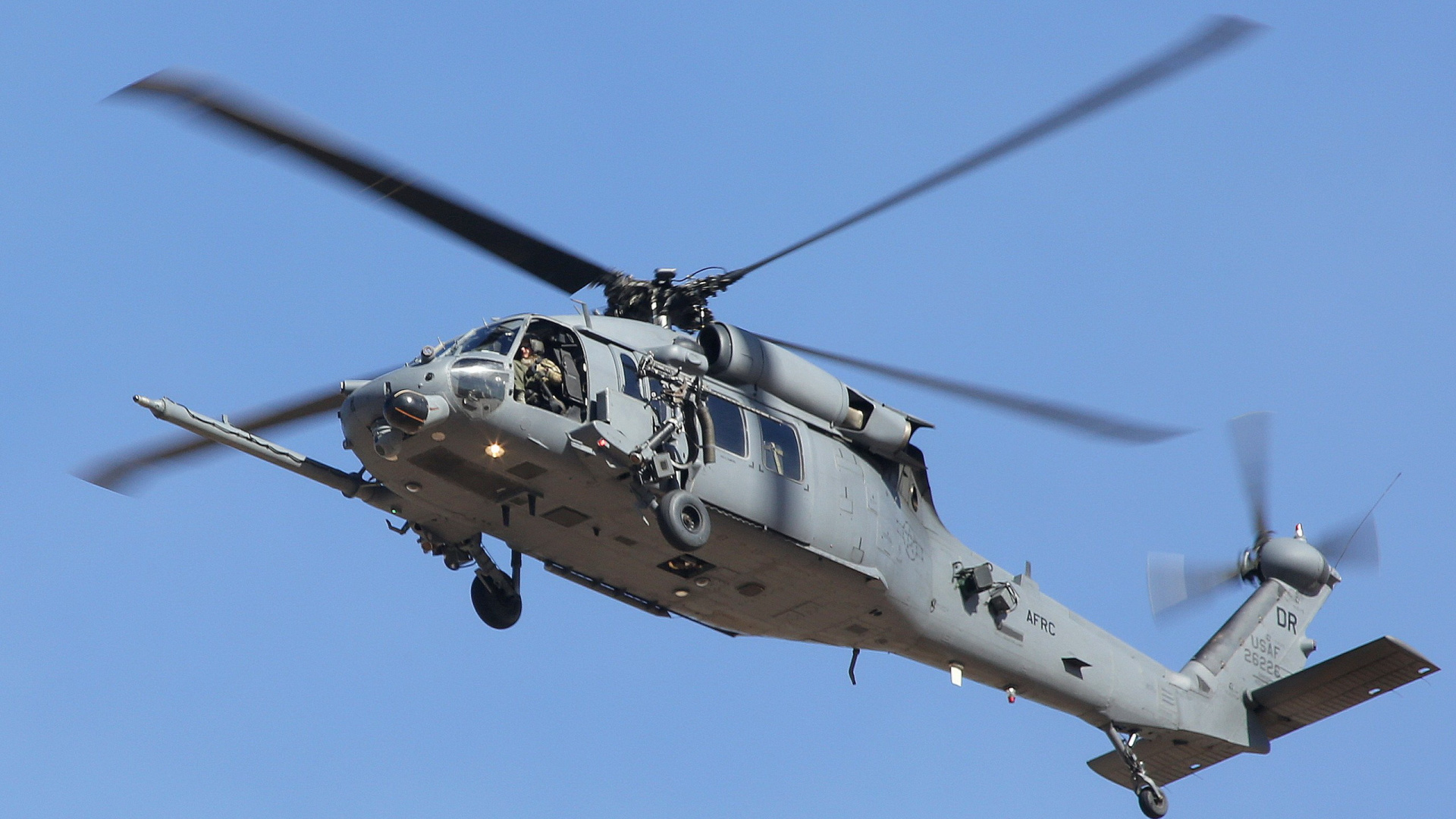 Обои вертолет, винтокрылая машина, самолеты Сикорского, военный вертолет, воздушные силы в разрешении 1920x1080