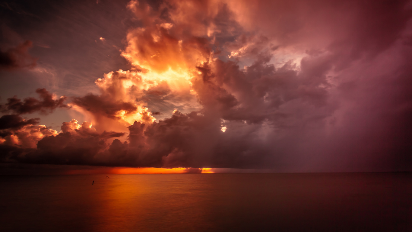 Обои закат, облако, горизонт, вечер, кучевое облако в разрешении 1366x768
